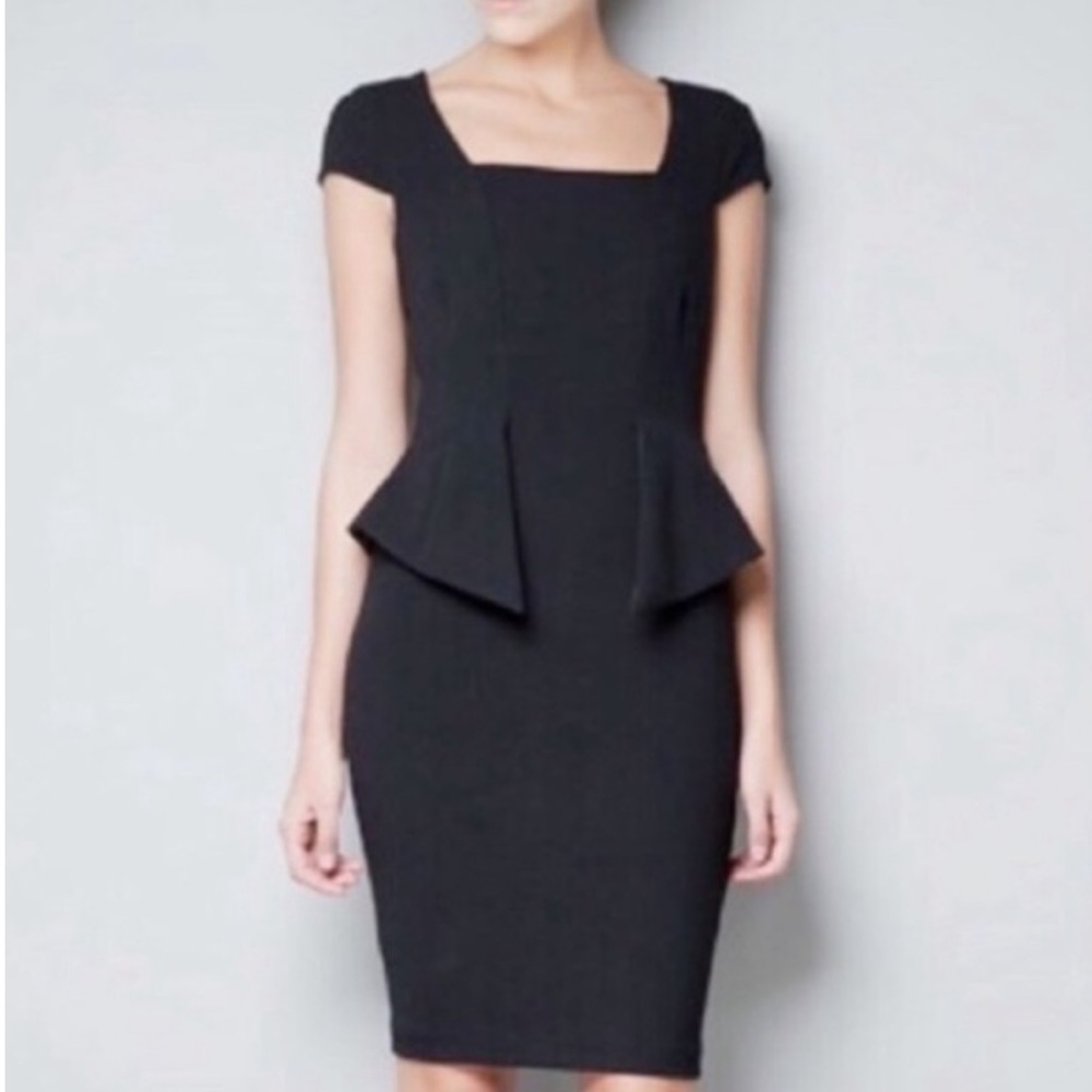 ZARA Black Peplum Cap Sleeve Dress Size M Party Date Night Work‎ Business Fitted